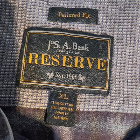 Jos. A Bank Reserve Button Shirt Men XL Tailored Fit Cashmere Blend Long Sleeve - Picture 2 of 10